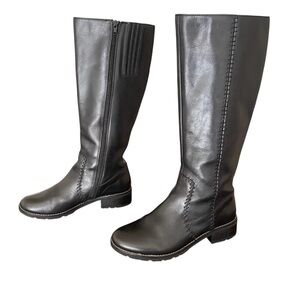 SOFFT Adabelle Black Leather Knee High Riding Boots Round Toe, 6.5 M
